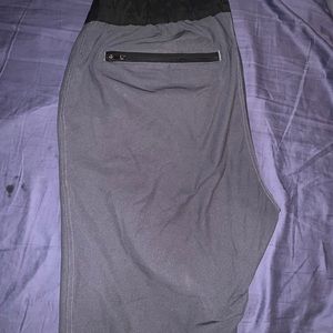 Lululemon sweat wicking jogger